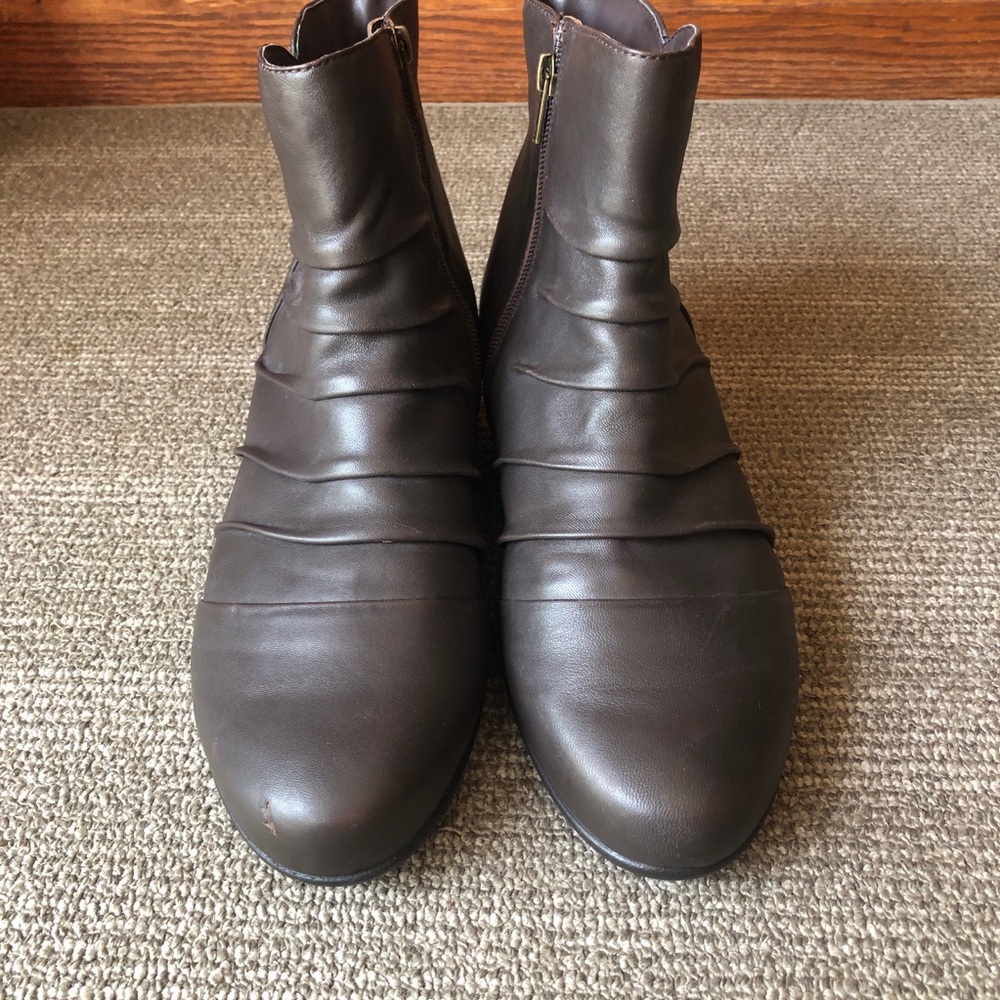DREW dark brown leather boots